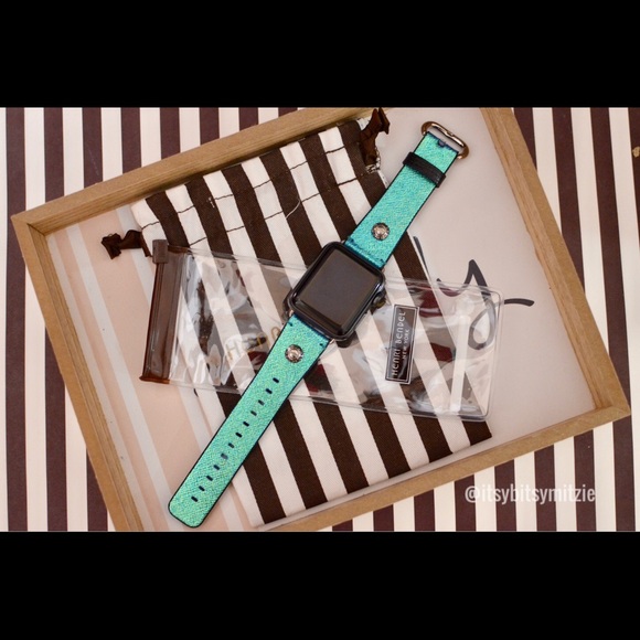 NEW Henri Bendel Apple Watch Strap - 38mm